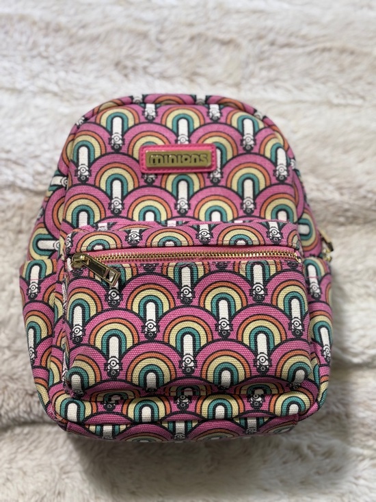 Boxlunch Handbags - Despicable Me Minions Artist Series Rainbow Mini Canvas Backpack 11"